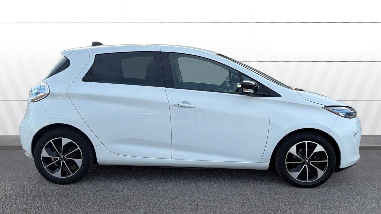 Used Renault Zoe 2019 for sale - 77963059: Photo 5