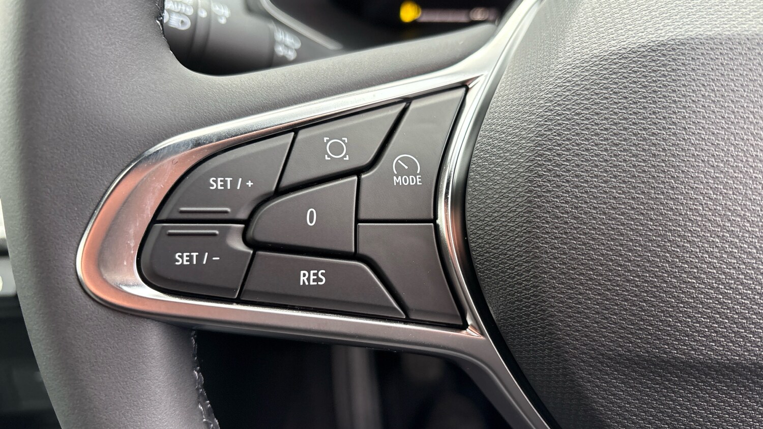 Used Renault Captur 2025 for sale - 77963051: Photo 33