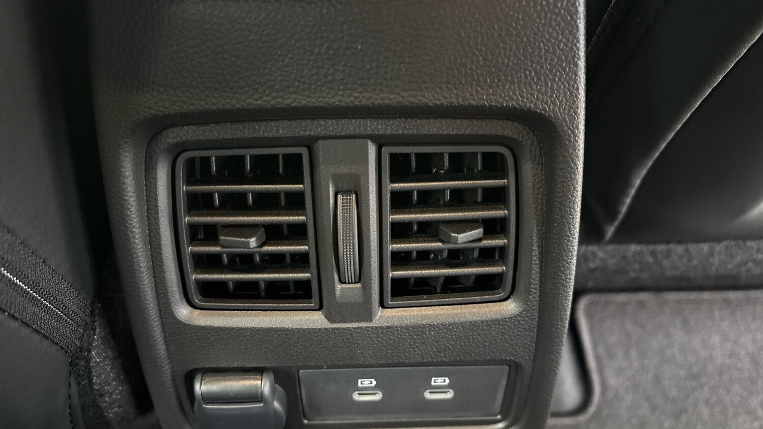 Used Renault Captur 2025 for sale - 77963051: Photo 47