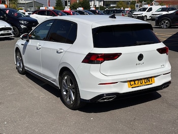 Used Volkswagen Golf 2020 for sale - 75736524: Photo