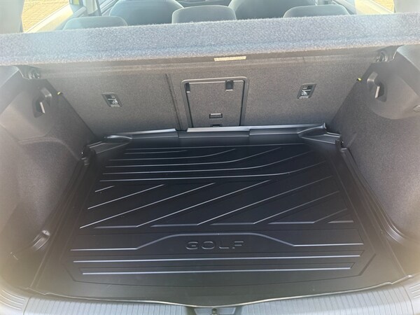 Used Volkswagen Golf 2021 for sale - 74973510: Photo 33