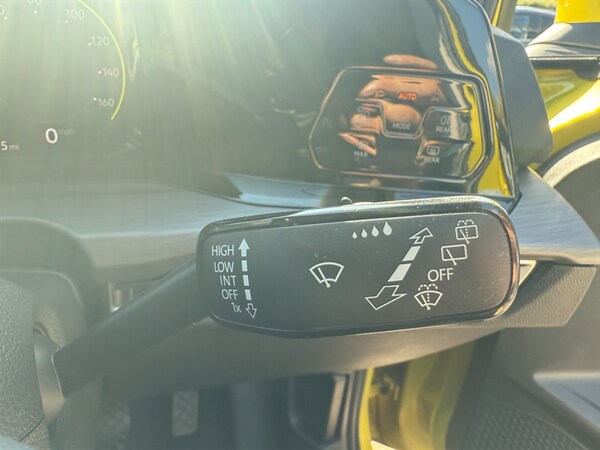Used Volkswagen Golf 2021 for sale - 74973510: Photo 44