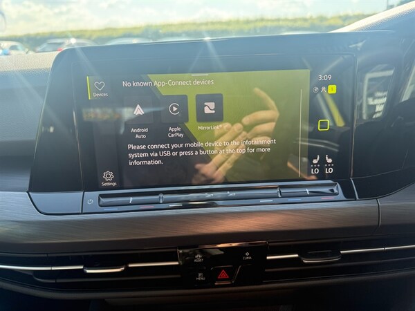 Used Volkswagen Golf 2021 for sale - 74973510: Photo 64