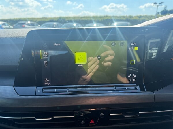 Used Volkswagen Golf 2021 for sale - 74973510: Photo 65
