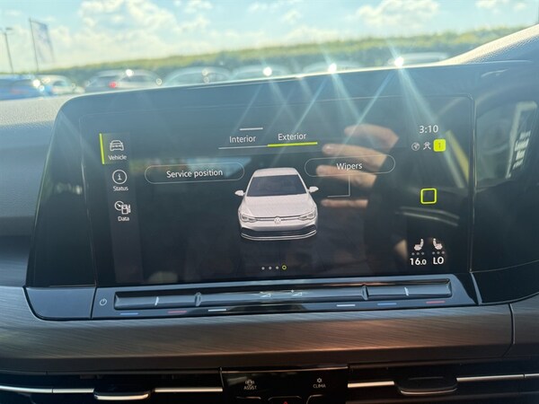 Used Volkswagen Golf 2021 for sale - 74973510: Photo 74