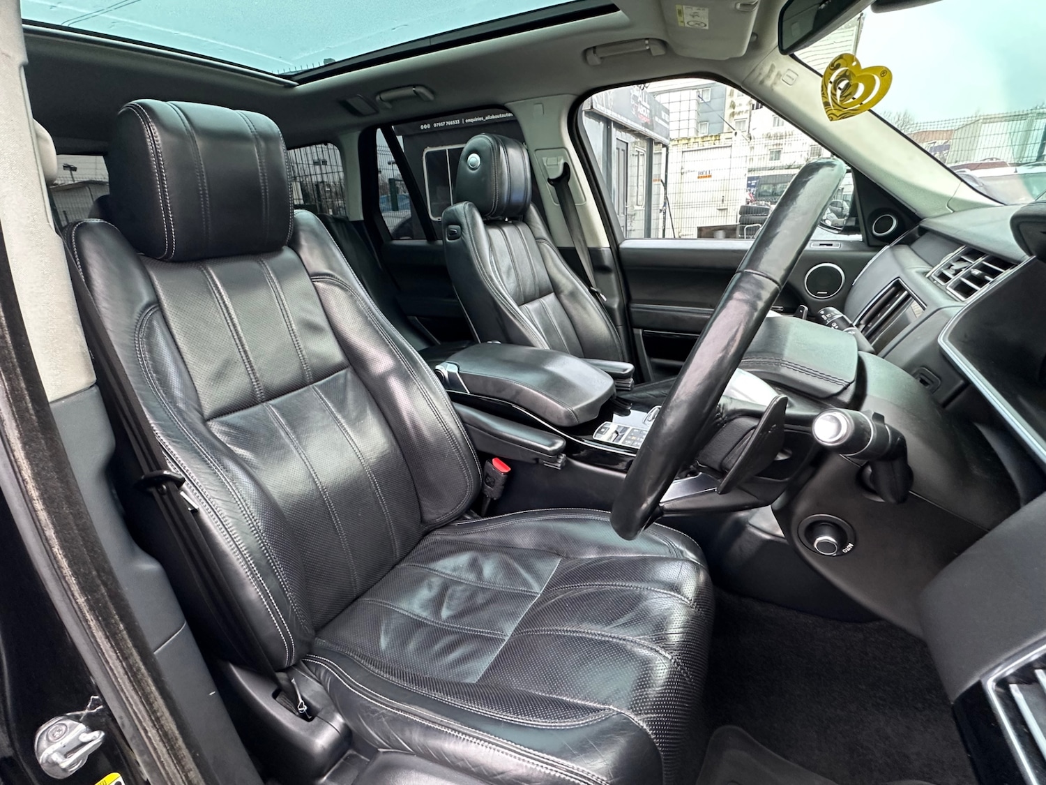 Used Land Rover Range Rover 2016 for sale - 77390298: Photo 9