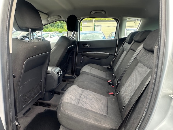 Used Peugeot 3008 2010 for sale - 75164250: Photo 10