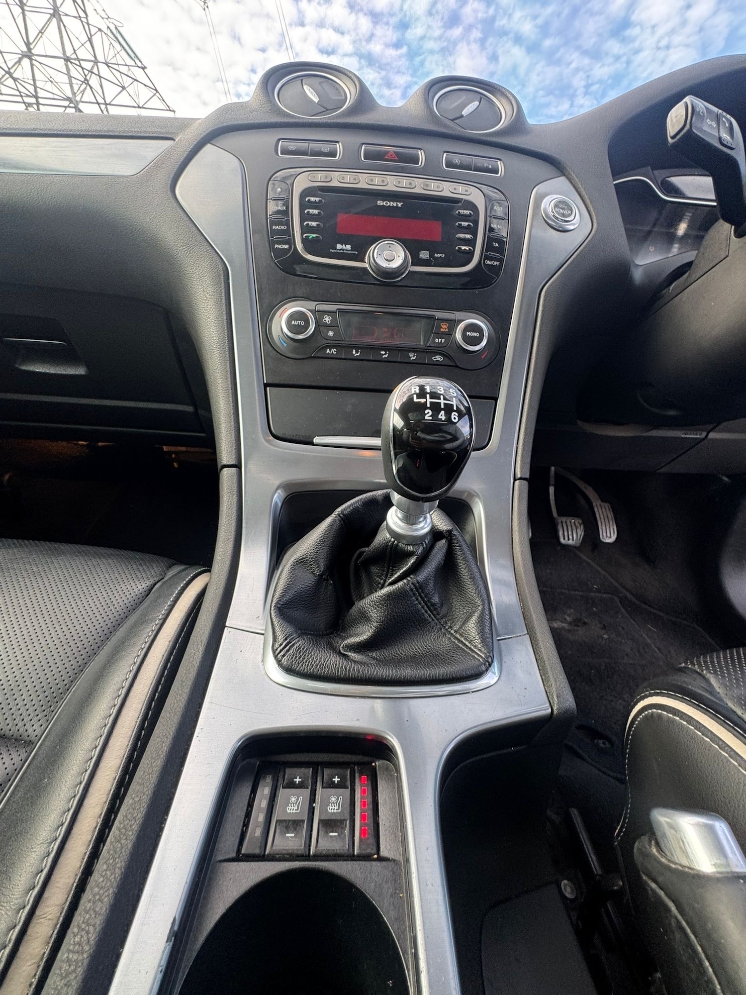 Used Ford Mondeo 2012 for sale - 76404422: Photo 11