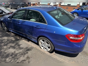 Used Mercedes-Benz E Class 2011 for sale - 78932647: Photo
