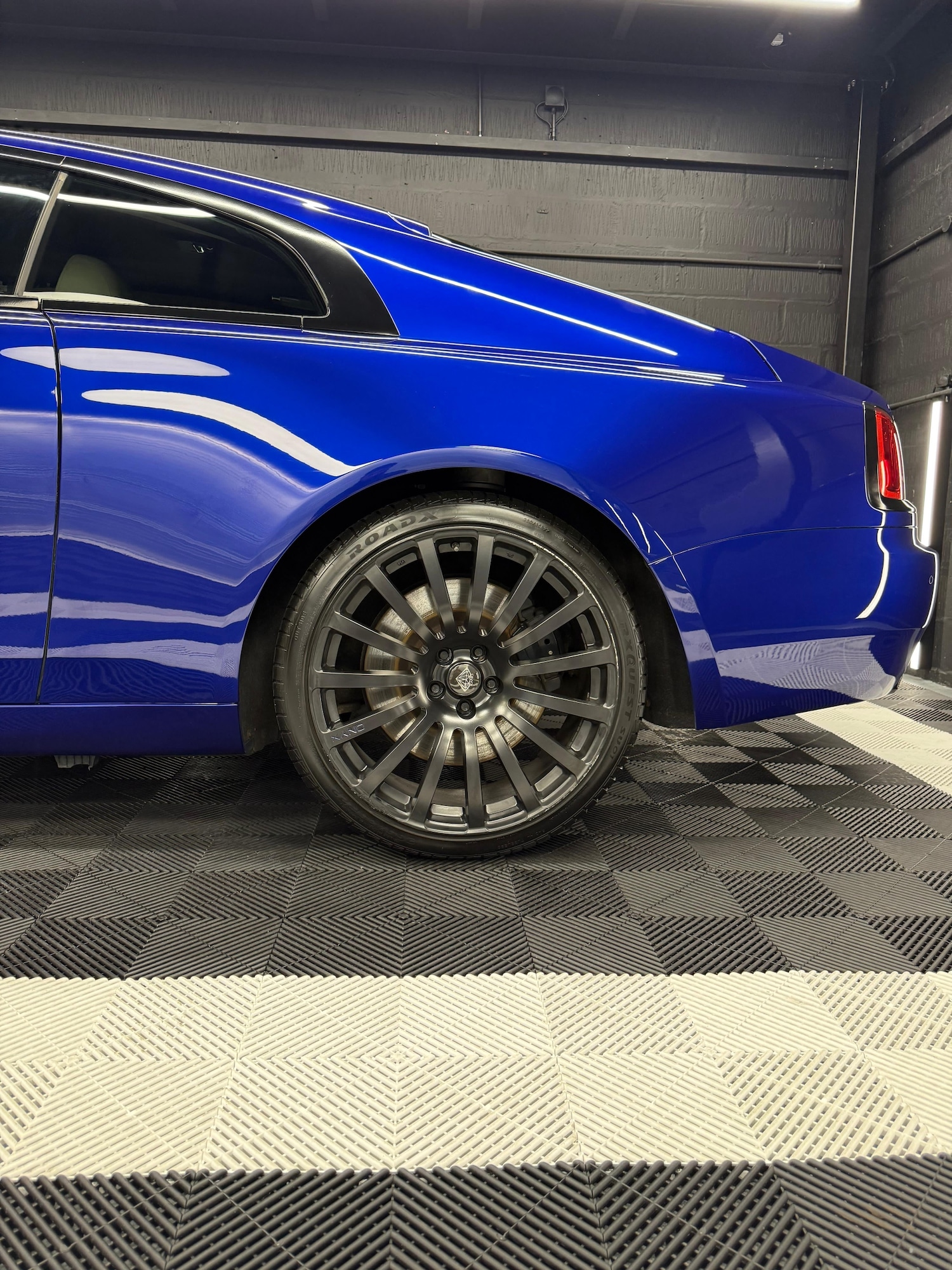 Used Rolls-Royce Wraith 2014 for sale - 77837421: Photo 8