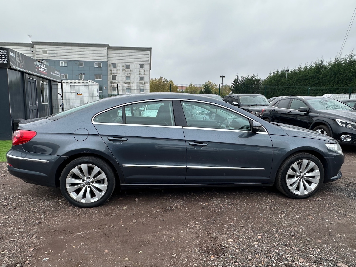 Used Volkswagen Passat 2009 for sale - 76392393: Photo 11