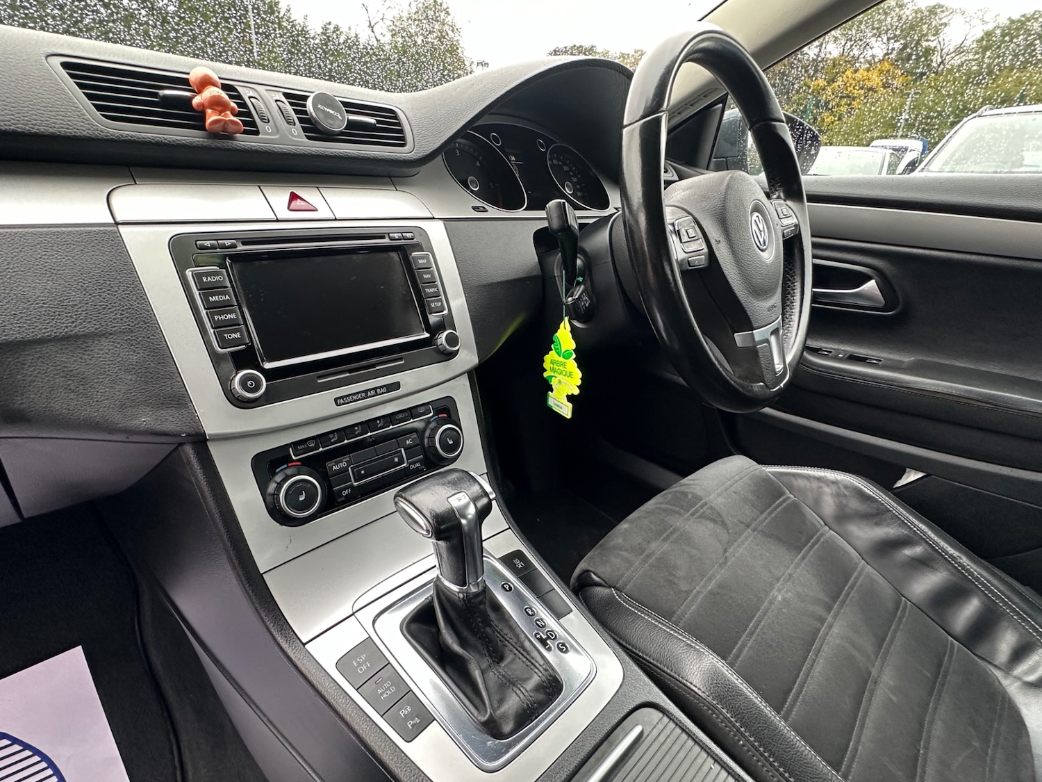 Used Volkswagen Passat 2009 for sale - 76392393: Photo 7