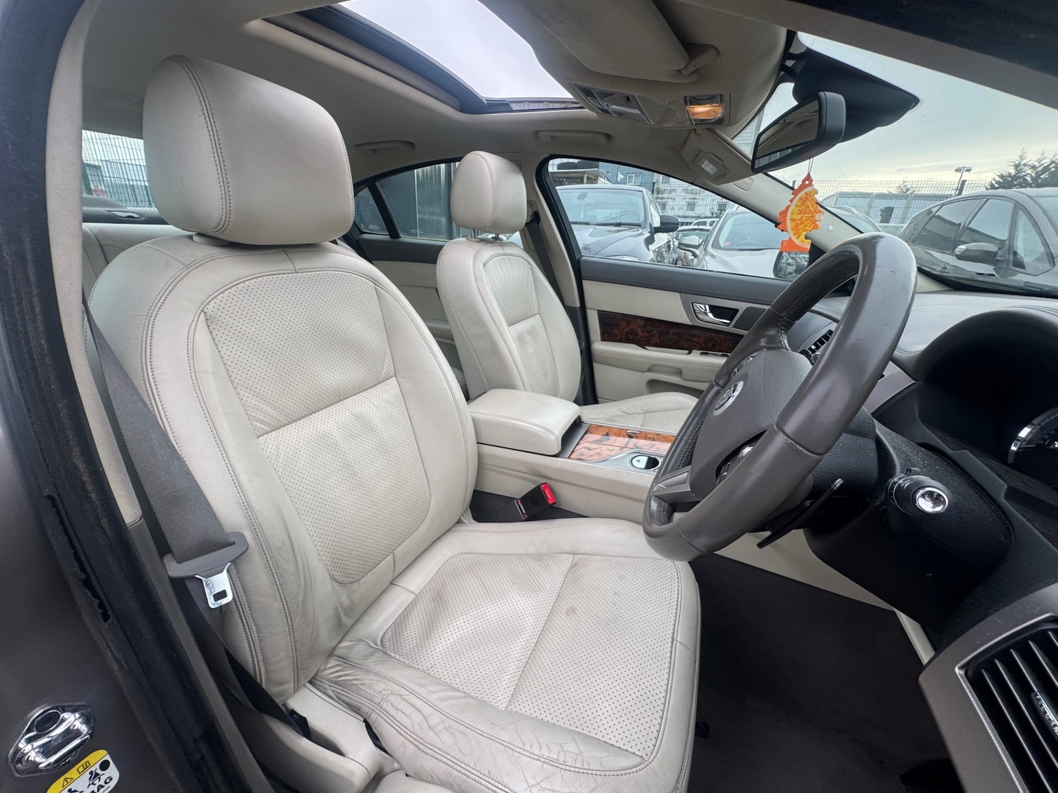 Used Jaguar XF 2008 for sale - 78032080: Photo 9