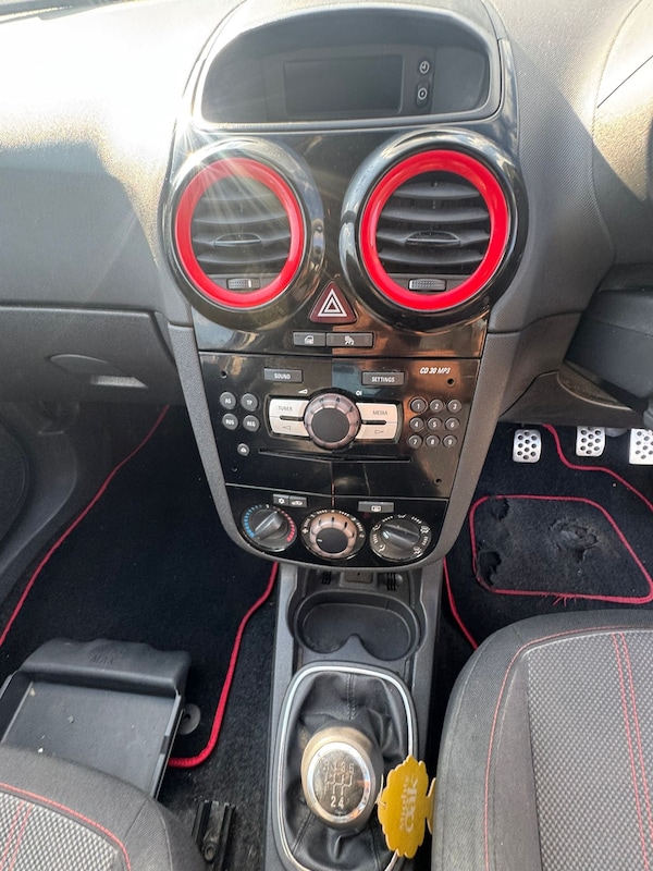 Used Vauxhall Corsa 2012 for sale - 75005114: Photo 12