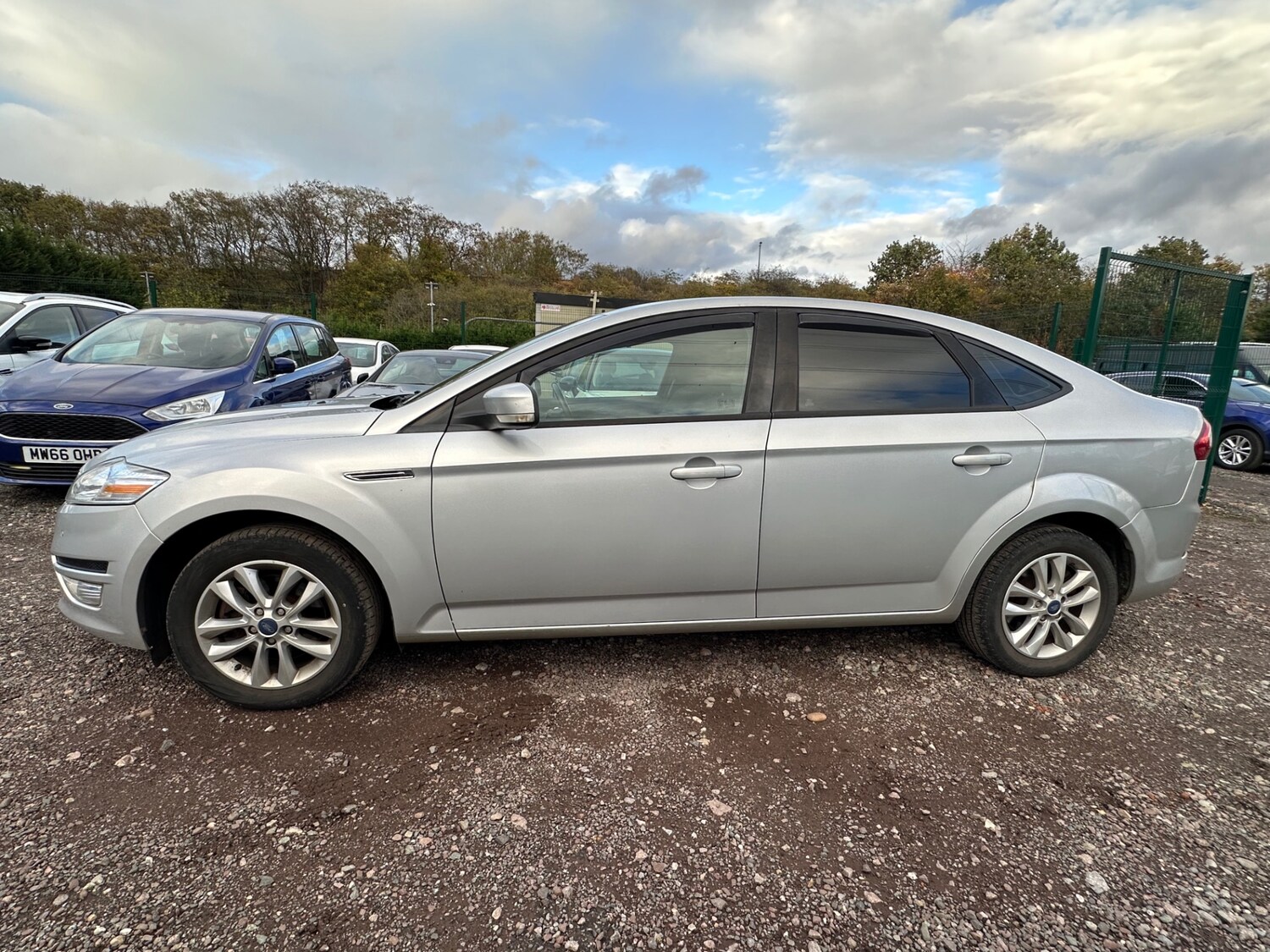 Used Ford Mondeo 2011 for sale - 76338653: Photo 11