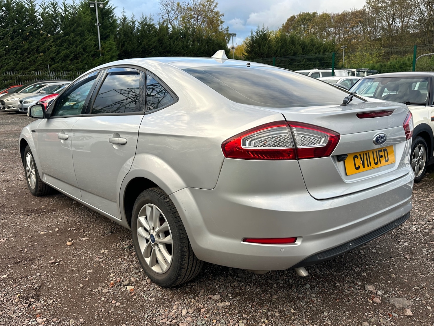 Used Ford Mondeo 2011 for sale - 76338653: Photo 3
