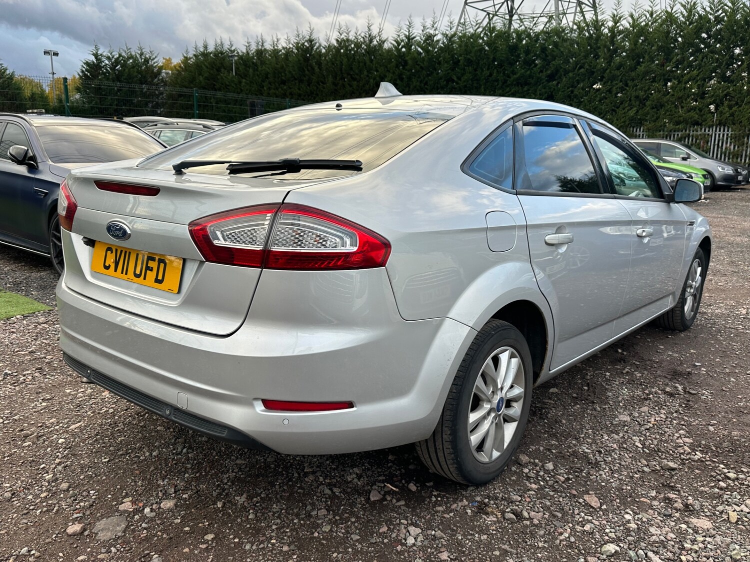 Used Ford Mondeo 2011 for sale - 76338653: Photo 4