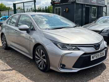 2019 (69) - 1.8 VVT-i Hybrid Icon Tech 4dr CVT