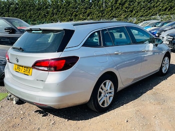 Used Vauxhall Astra 2018 for sale - 78222819: Photo