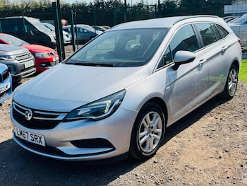 Used Vauxhall Astra 2018 for sale - 78222819: Photo