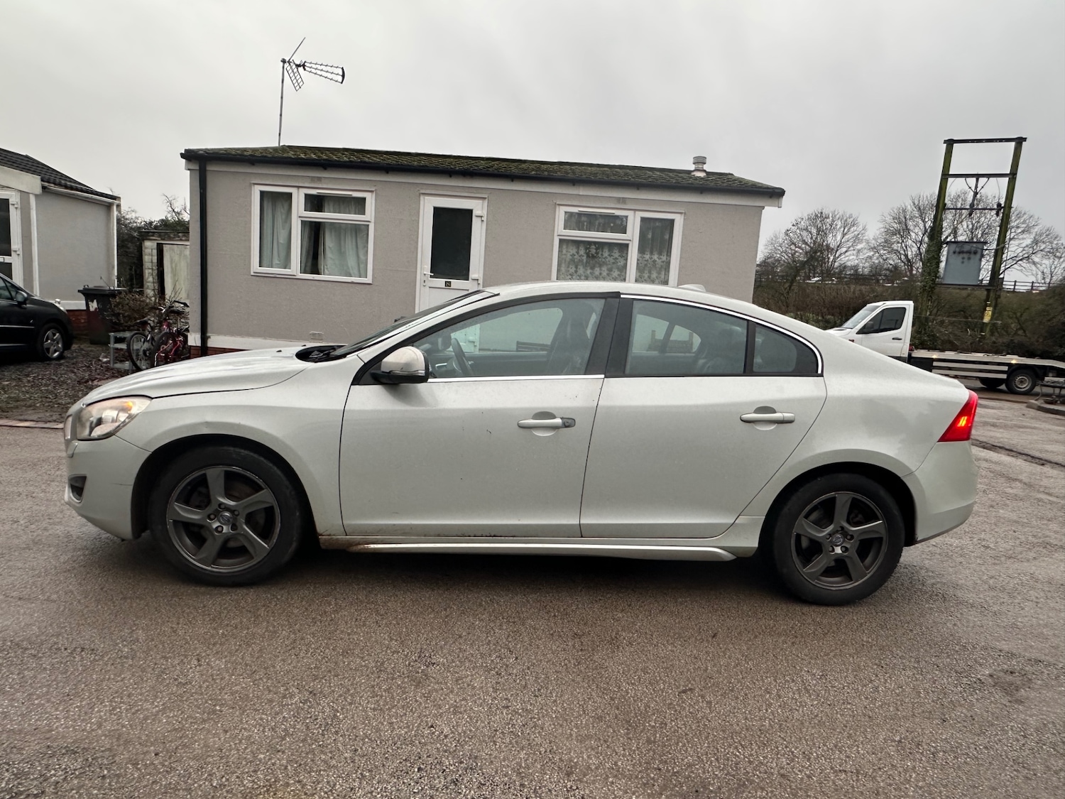 Used Volvo S60 2011 for sale - 77247874: Photo 5