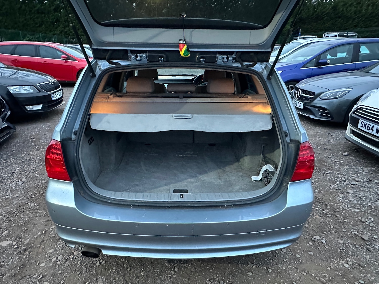 Used BMW 3 Series 2009 for sale - 76313314: Photo 10