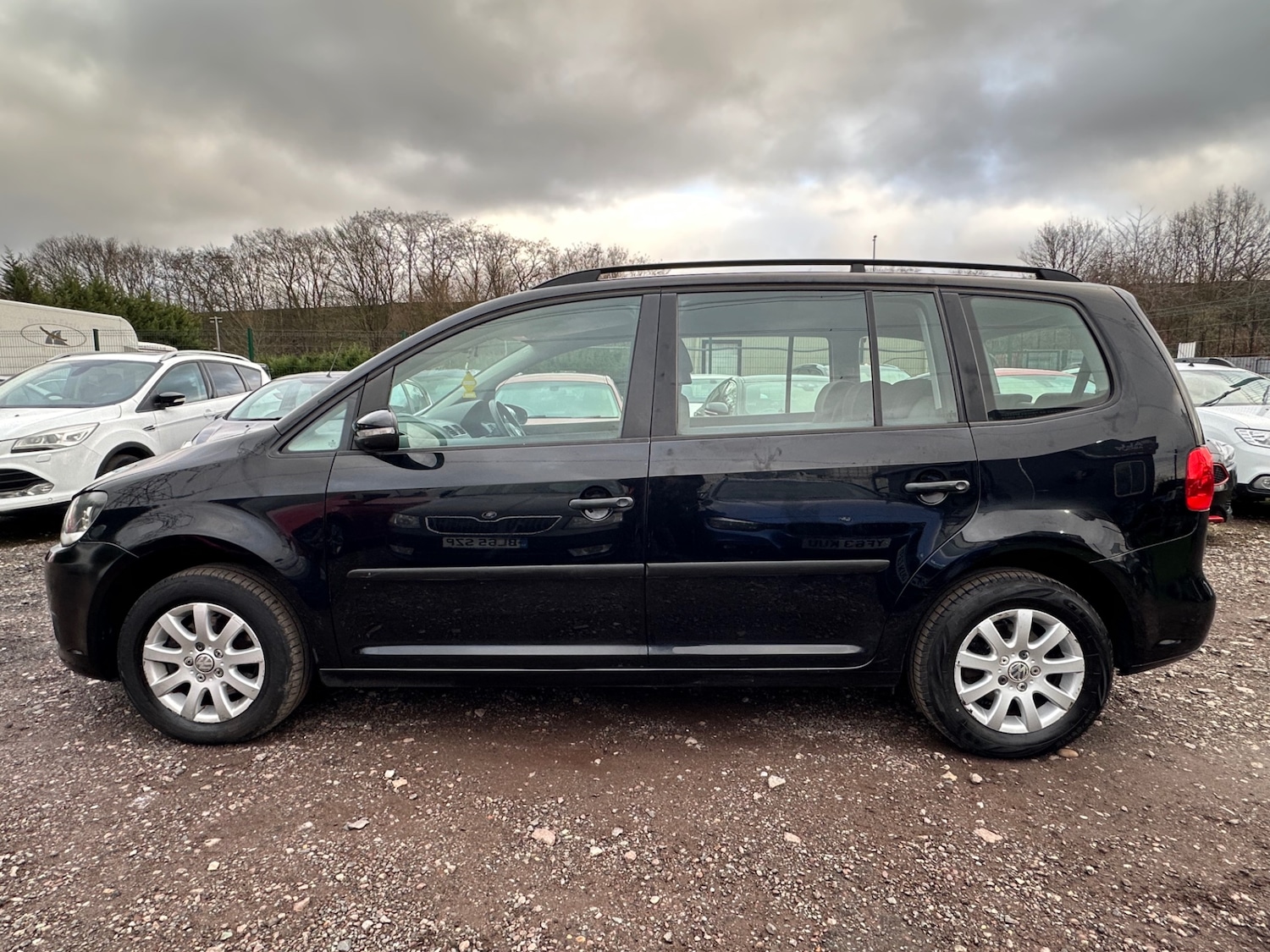 Used Volkswagen Touran 2011 for sale - 77316548: Photo 15