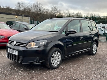 Used Volkswagen Touran 2011 for sale - 77316548: Photo