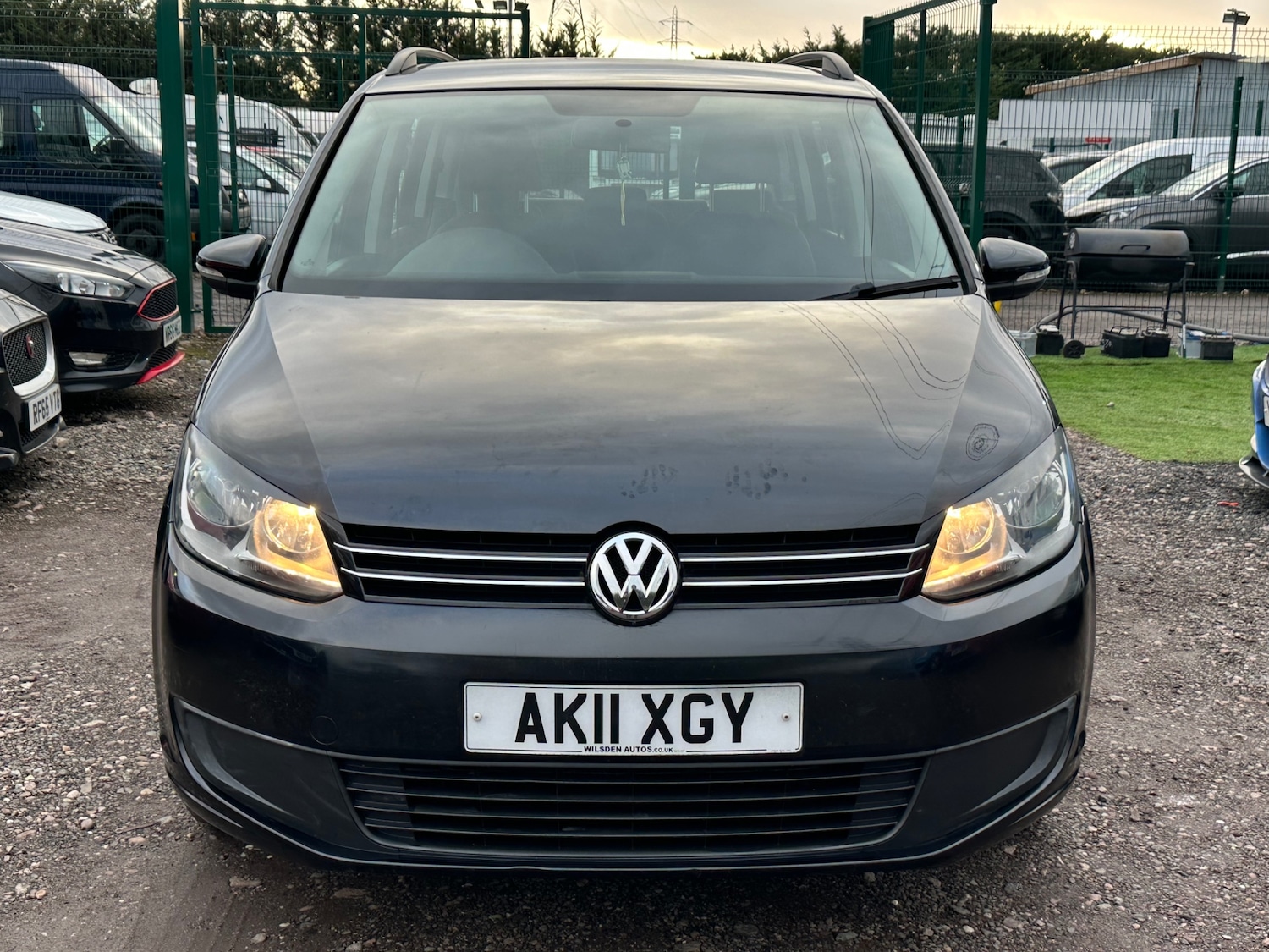 Used Volkswagen Touran 2011 for sale - 77316548: Photo 5