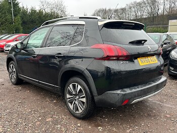 Used Peugeot 2008 2018 for sale - 77293008: Photo