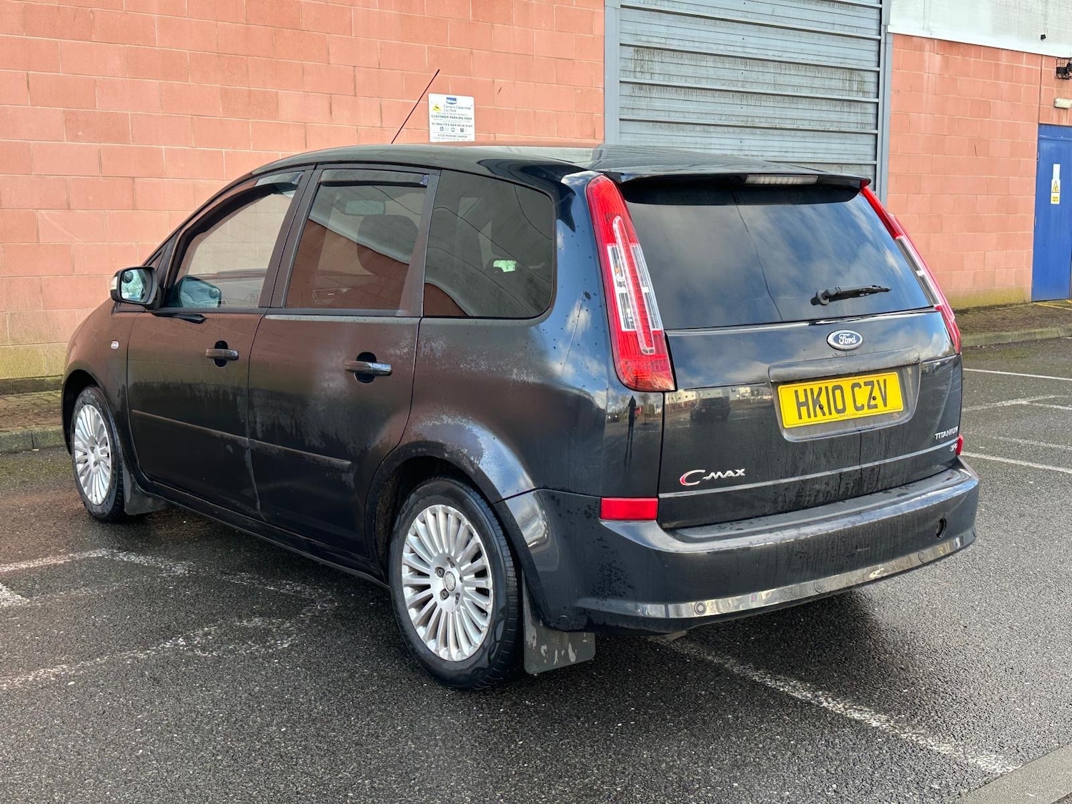 Used Ford C-Max 2010 for sale - 77575758: Photo 4