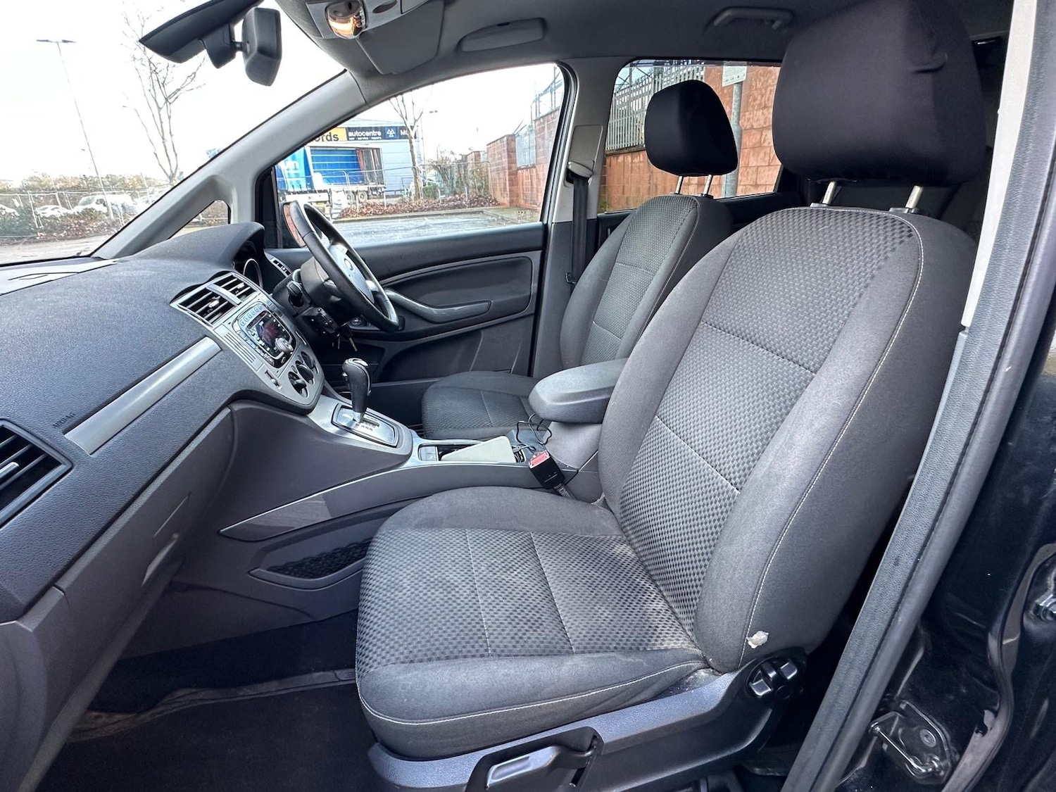 Used Ford C-Max 2010 for sale - 77575758: Photo 8