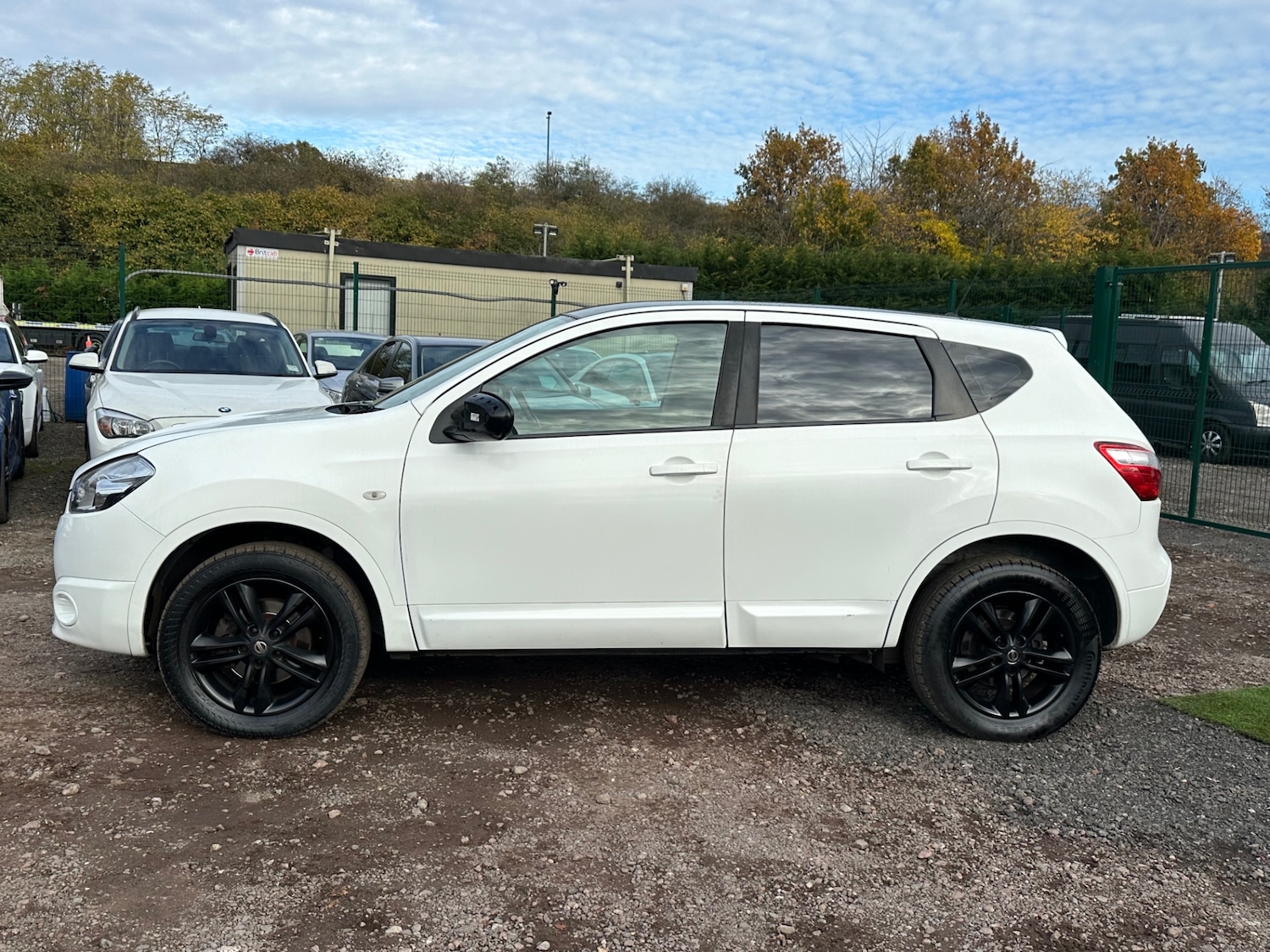 Used Nissan Qashqai 2011 for sale - 76587223: Photo 13