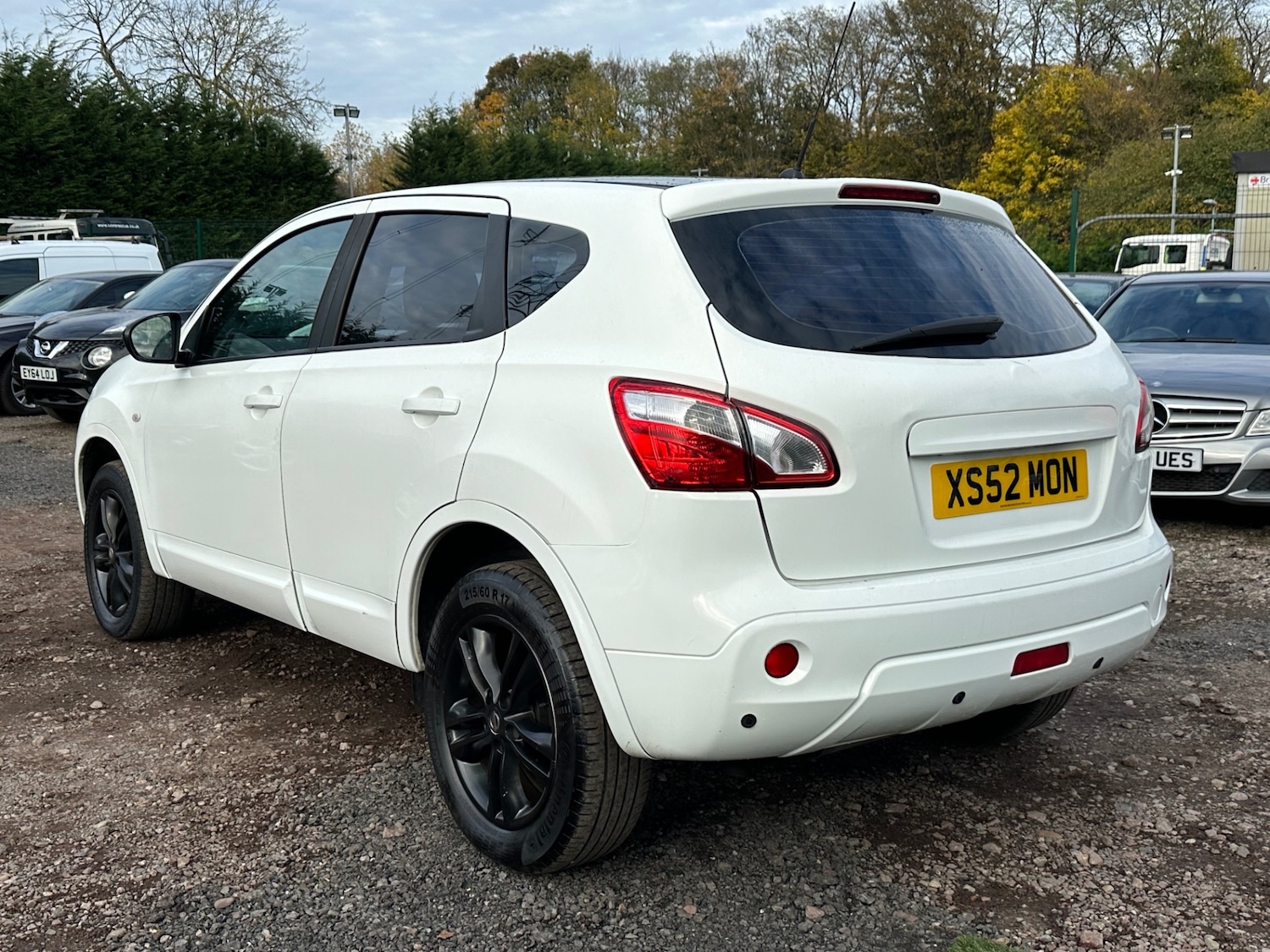 Used Nissan Qashqai 2011 for sale - 76587223: Photo 2