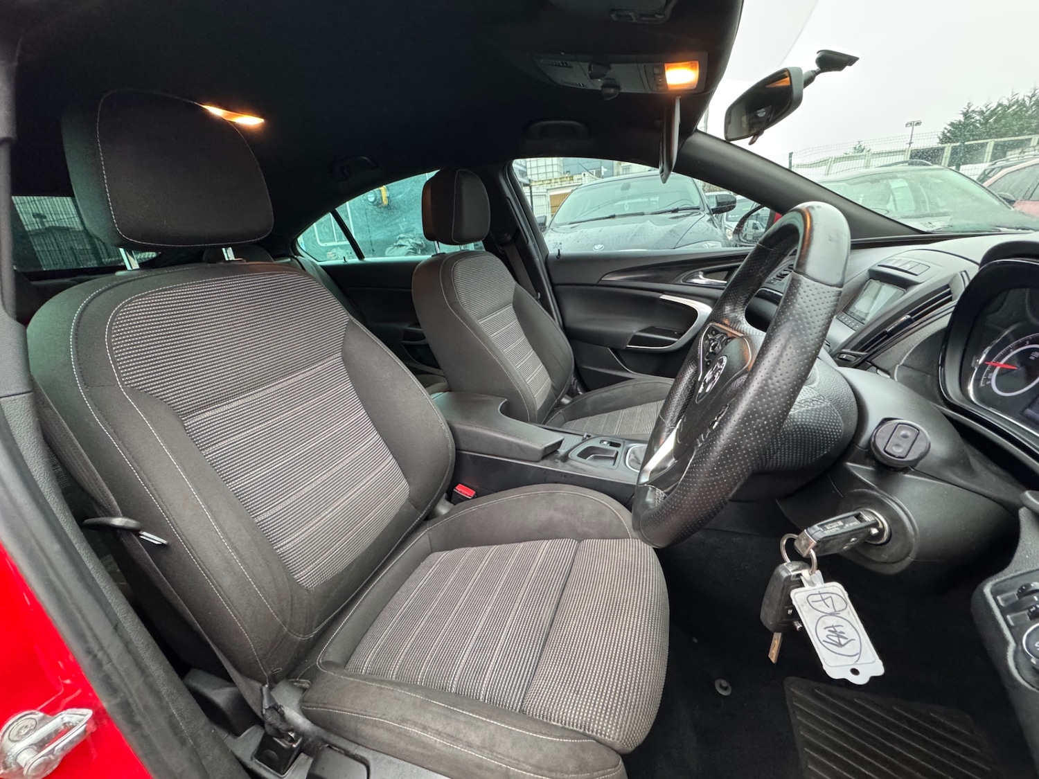 Used Vauxhall Insignia 2017 for sale - 77515319: Photo 8