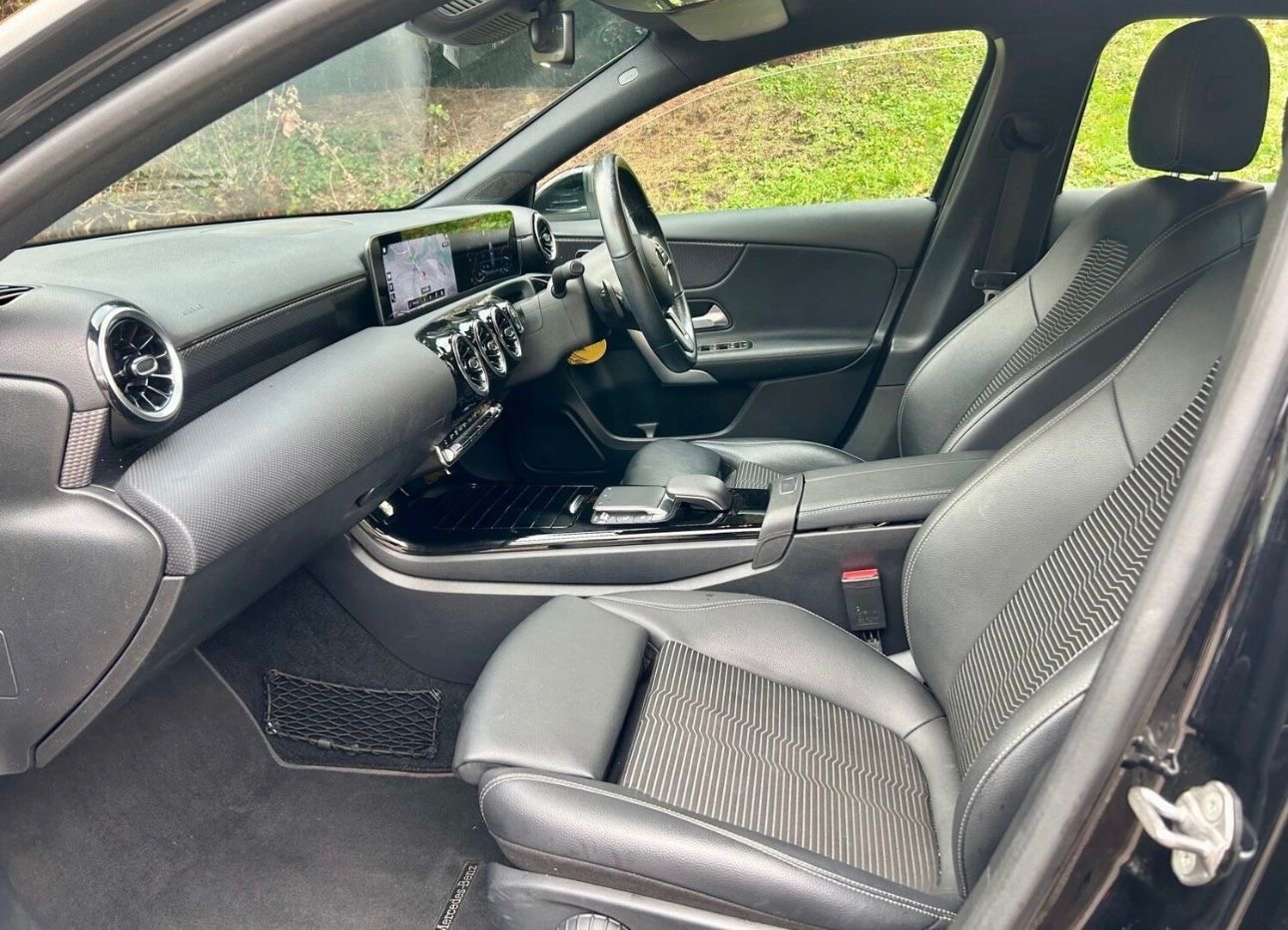 Used Vauxhall Insignia 2017 for sale - 77515319: Photo 9