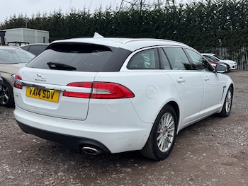 Used Jaguar XF 2014 for sale - 78052612: Photo