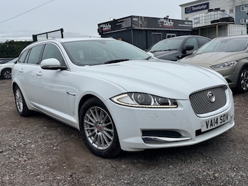 Used Jaguar XF 2014 for sale - 78052612: Photo