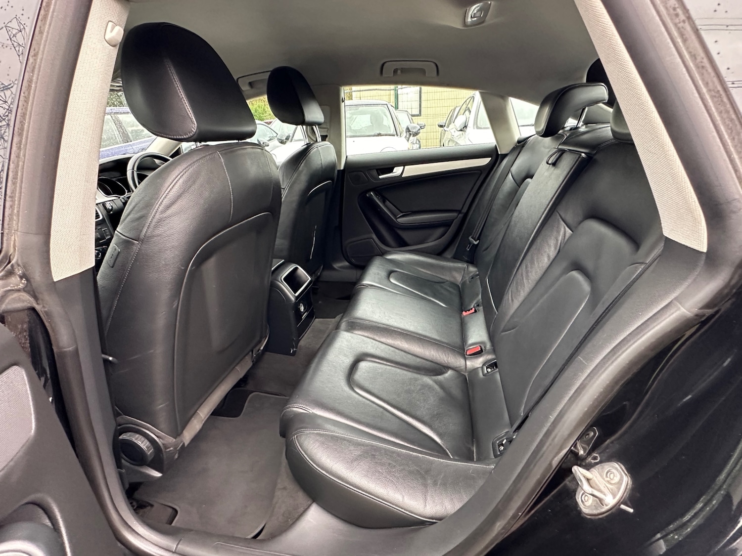 Used Audi A5 2011 for sale - 76372156: Photo 9
