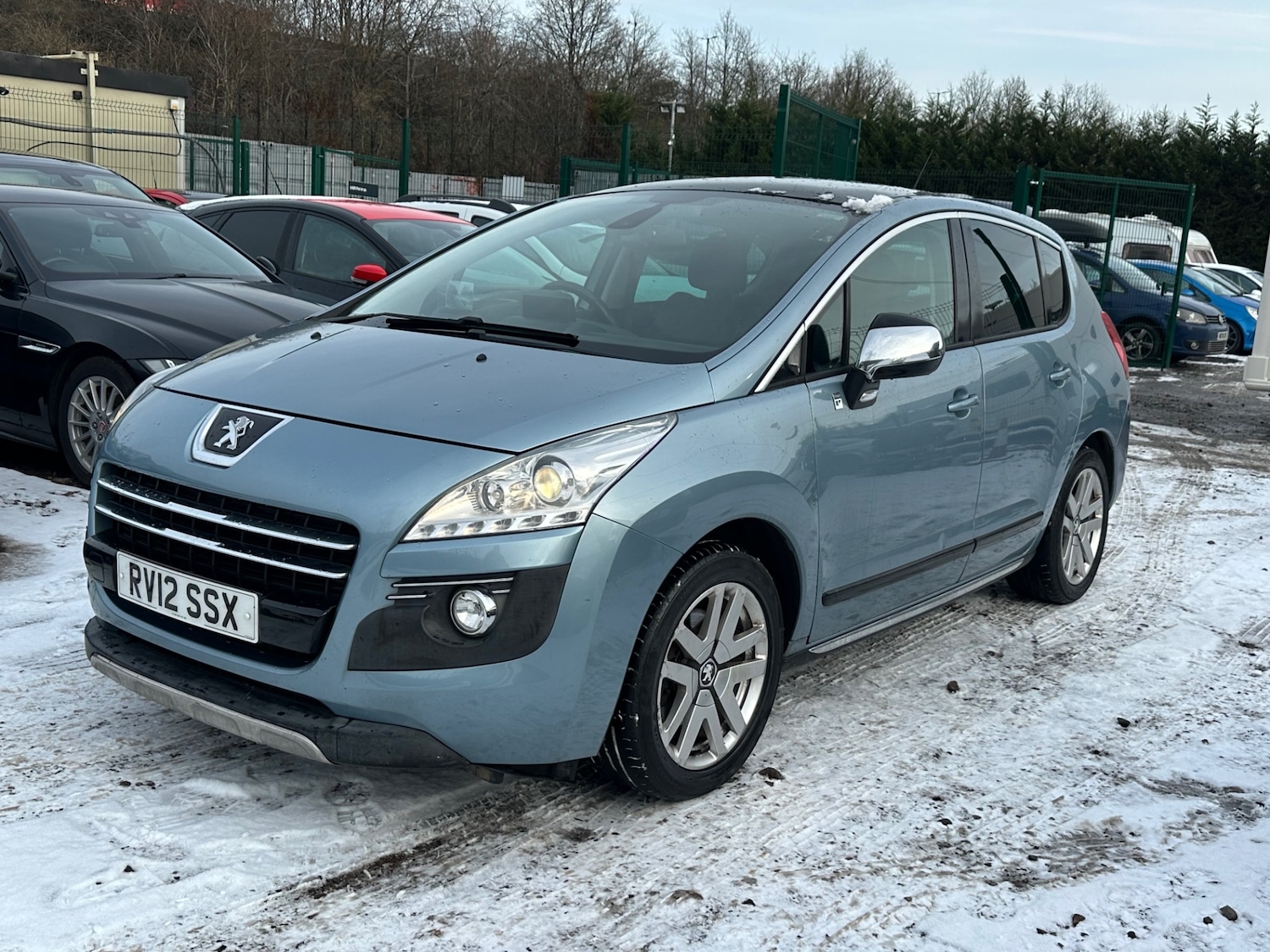 Used Peugeot 3008 2012 for sale - 77166075: Photo 3
