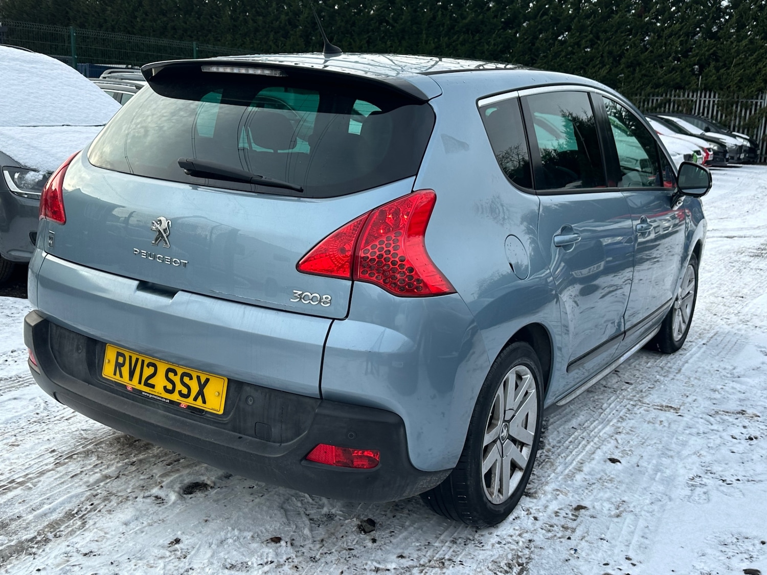 Used Peugeot 3008 2012 for sale - 77166075: Photo 4