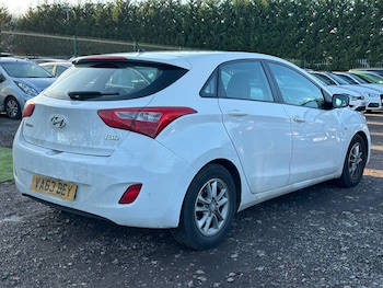 Used Hyundai i30 2014 for sale - 77053149: Photo