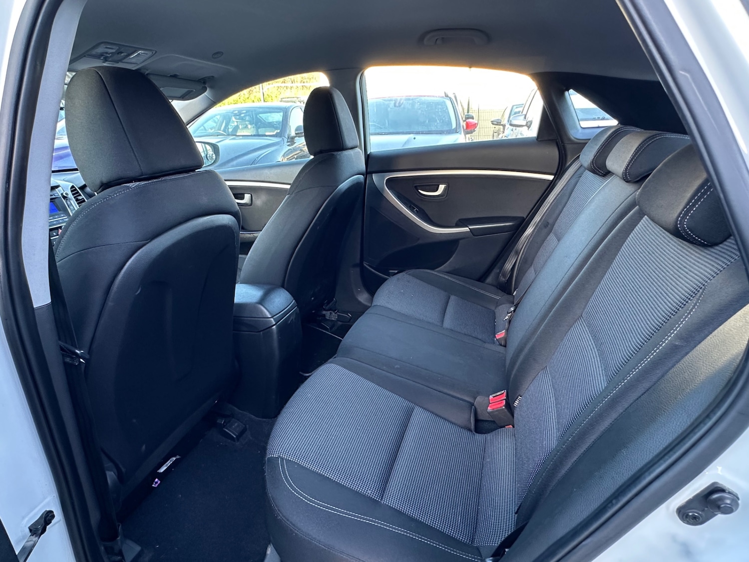 Used Hyundai i30 2014 for sale - 77053149: Photo 9