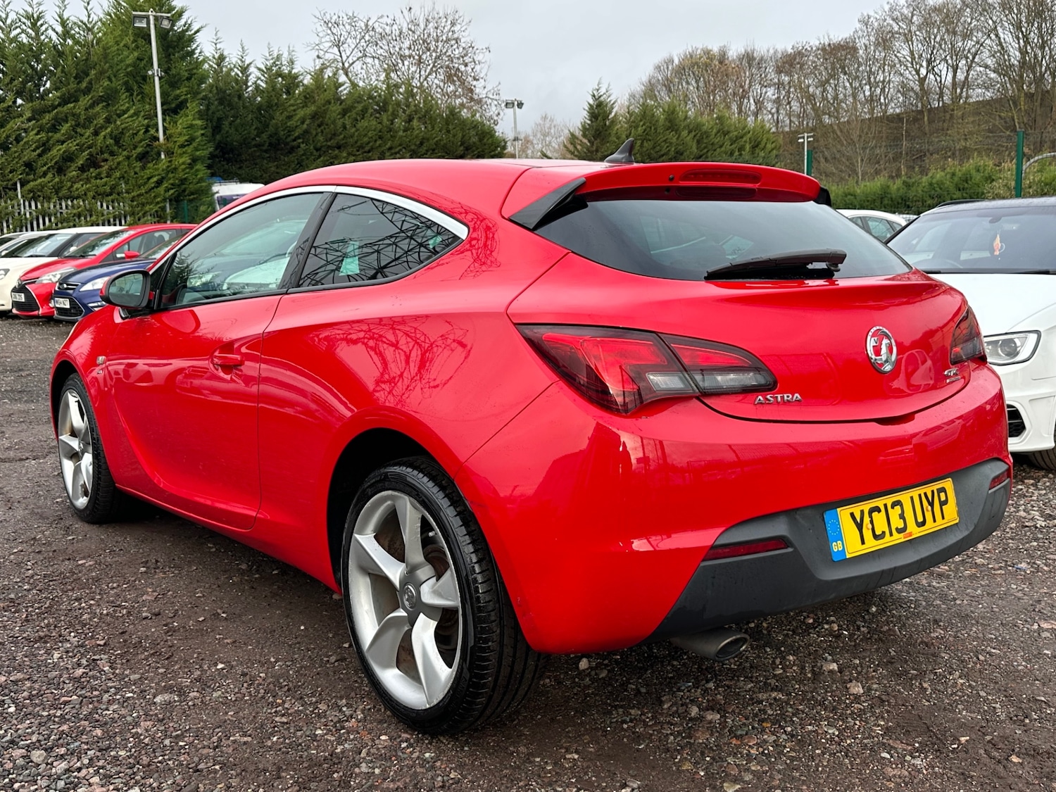 Used Vauxhall Astra GTC 2013 for sale - 76731870: Photo 2