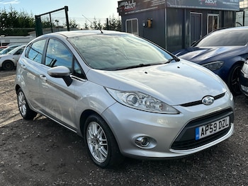Used Ford Fiesta 2010 for sale - 76662956: Photo