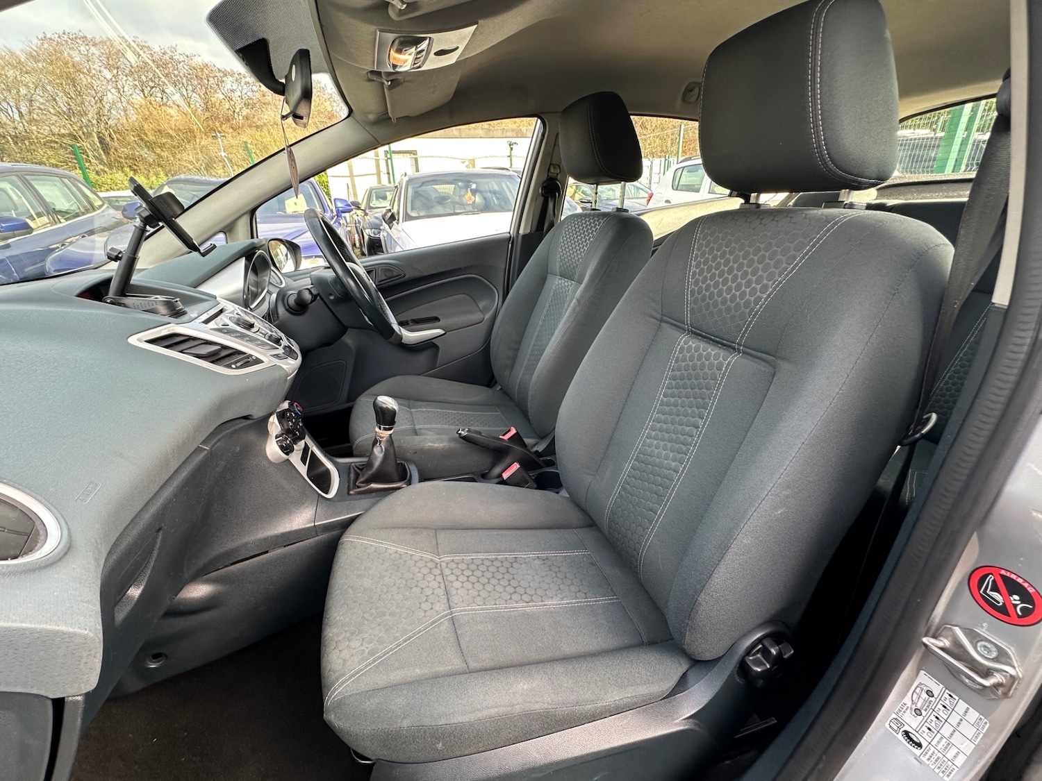 Used Ford Fiesta 2010 for sale - 76662956: Photo 7