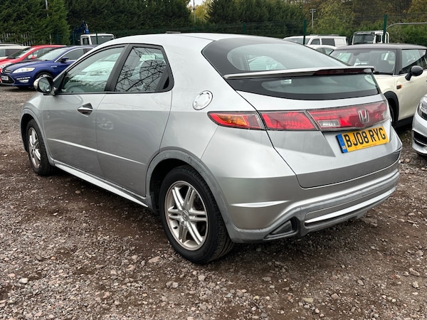 Used Honda Civic 2008 for sale - 76302583: Photo 4