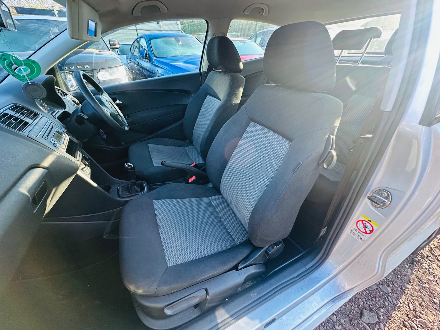 Used Volkswagen Polo 2010 for sale - 78061047: Photo 9