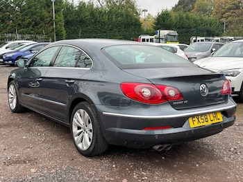 Used Volkswagen Passat 2009 for sale - 72719399: Photo
