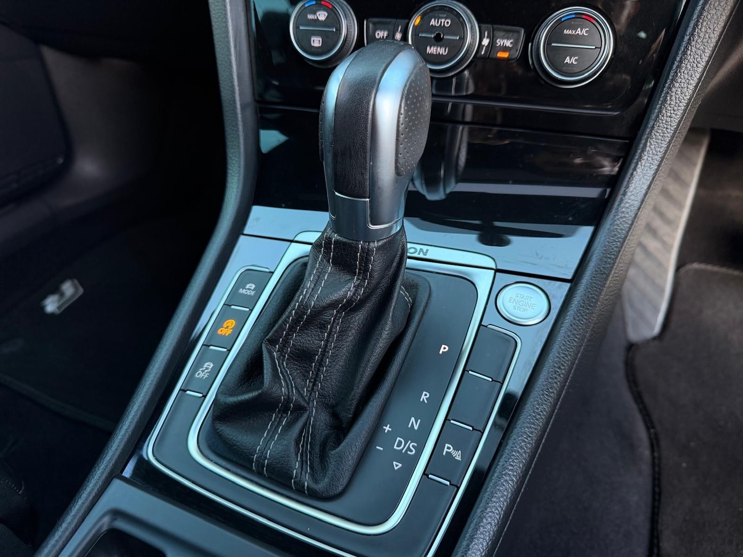 Used Volkswagen Golf 2016 for sale - 77803121: Photo 10